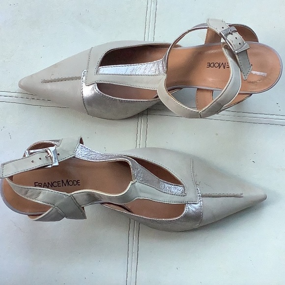 Shoes - Picture 2 of 14